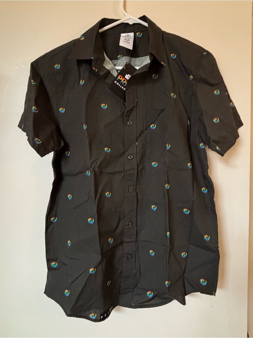 Star Wars Pride Black Short-Sleeve Button-Up with Rainbow Symbol, Size S